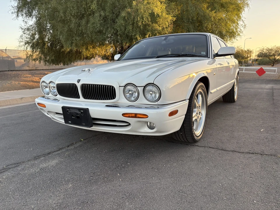 2003 Jaguar X308 XJ - Image 5 of 31
