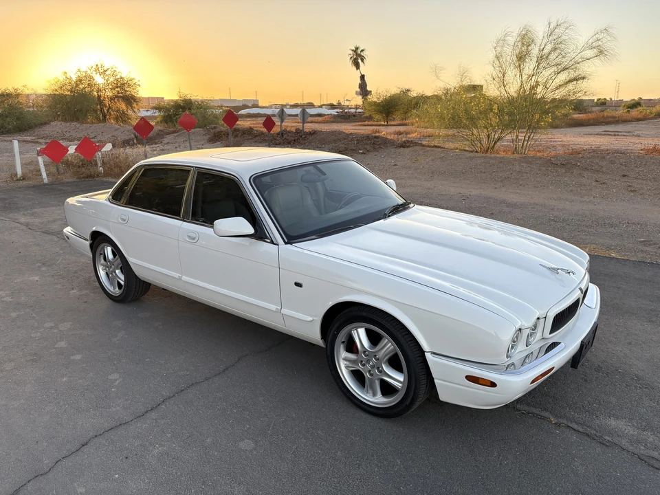 2003 Jaguar X308 XJ - Image 20 of 31