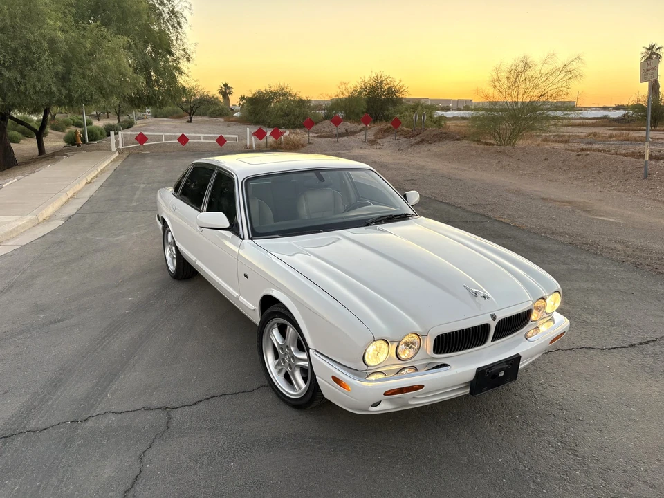 2003 Jaguar X308 XJ - Image 31 of 31