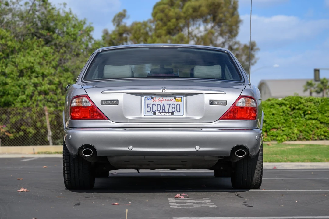 2003 Jaguar X308 XJ - Image 16 of 31