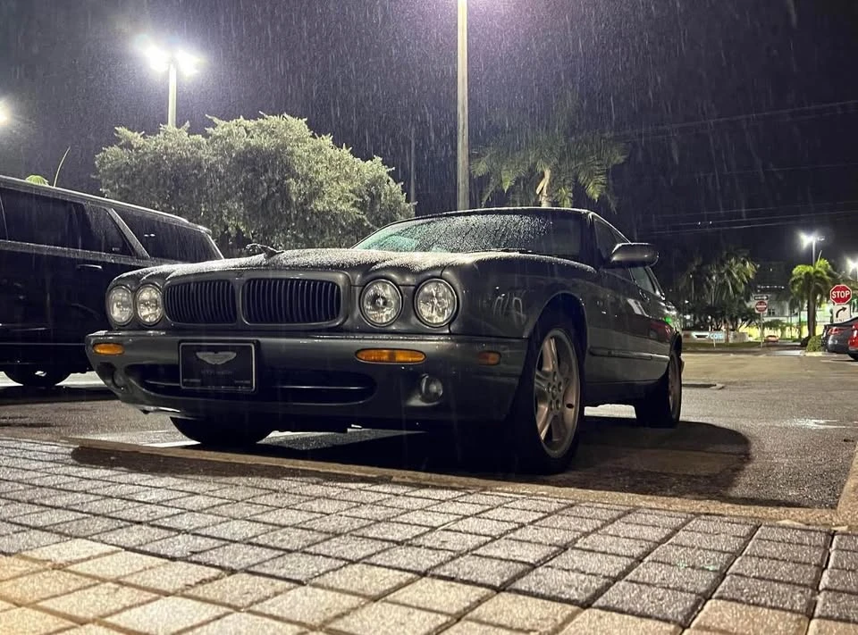 2003 Jaguar X308 XJ - Image 3 of 5