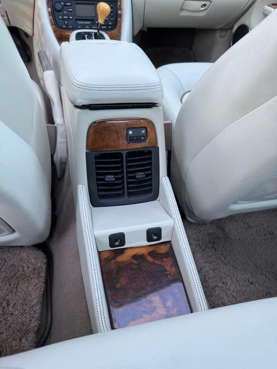 2003 Jaguar X308 XJ - Image 10 of 13