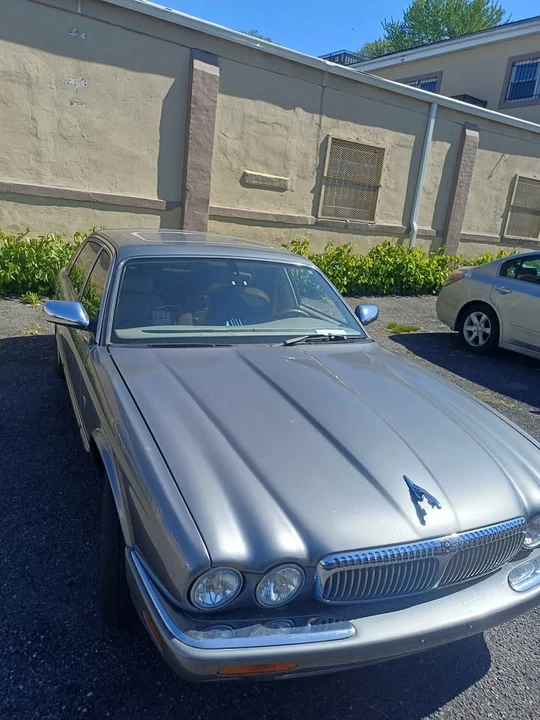 2003 Jaguar X308 XJ - Image 3 of 7