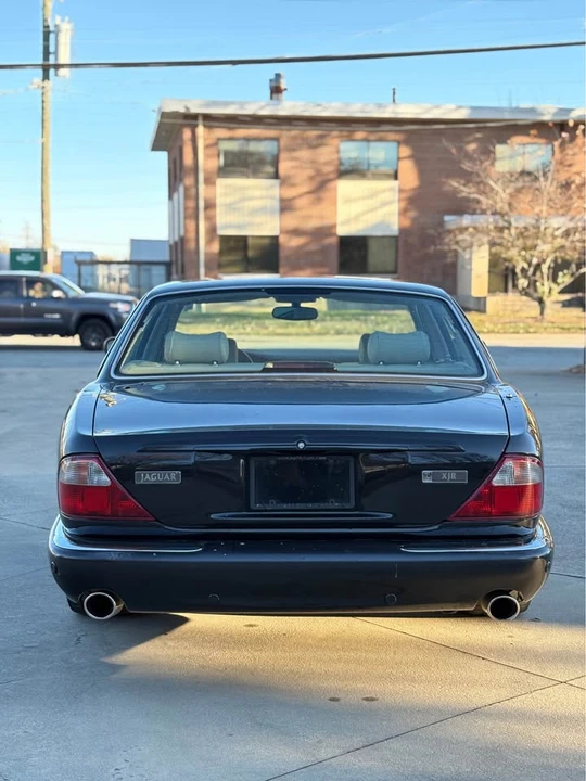 2003 Jaguar X308 XJR - Image 7 of 17