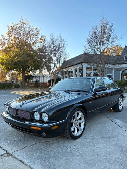 2003 Jaguar X308 XJR - Image 11 of 17