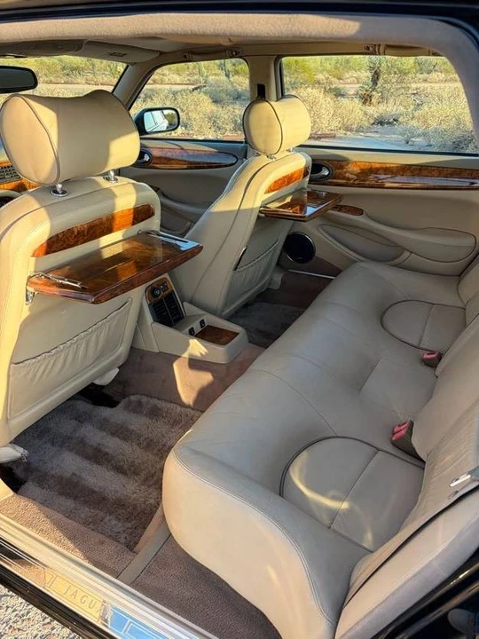 2003 Jaguar X308 XJ - Image 13 of 19