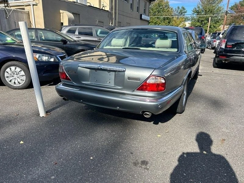 2003 Jaguar X308 XJ - Image 6 of 12