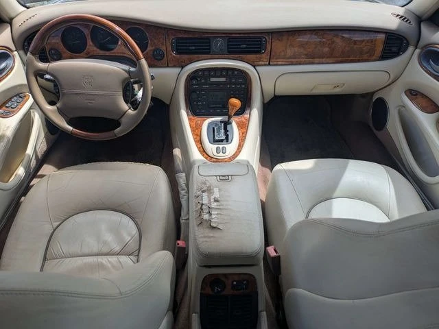 2003 Jaguar X308 XJ - Image 2 of 13