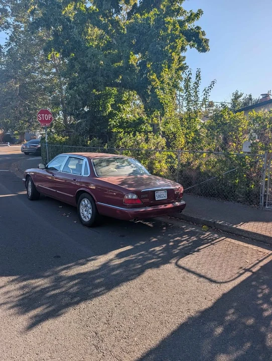 2003 Jaguar X308 XJ - Image 10 of 10