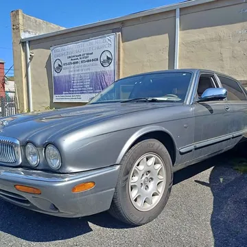 2003 Jaguar XJ R-Sport