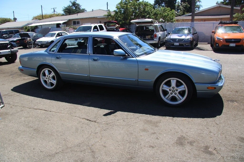 2003 Jaguar X308 XJ - Image 7 of 21
