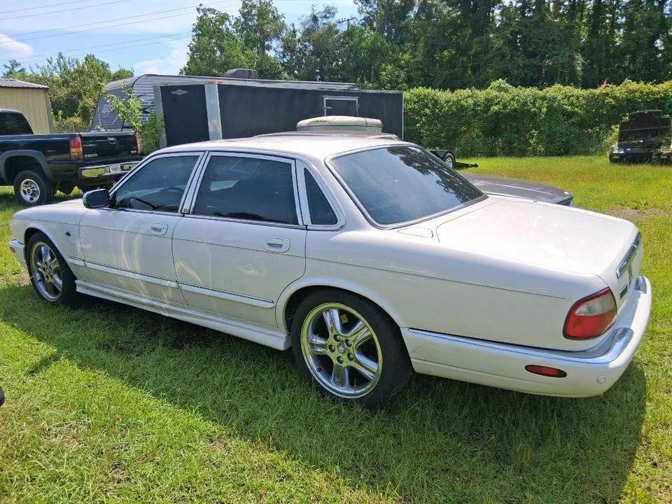2003 Jaguar X308 XJ - Image 2 of 6