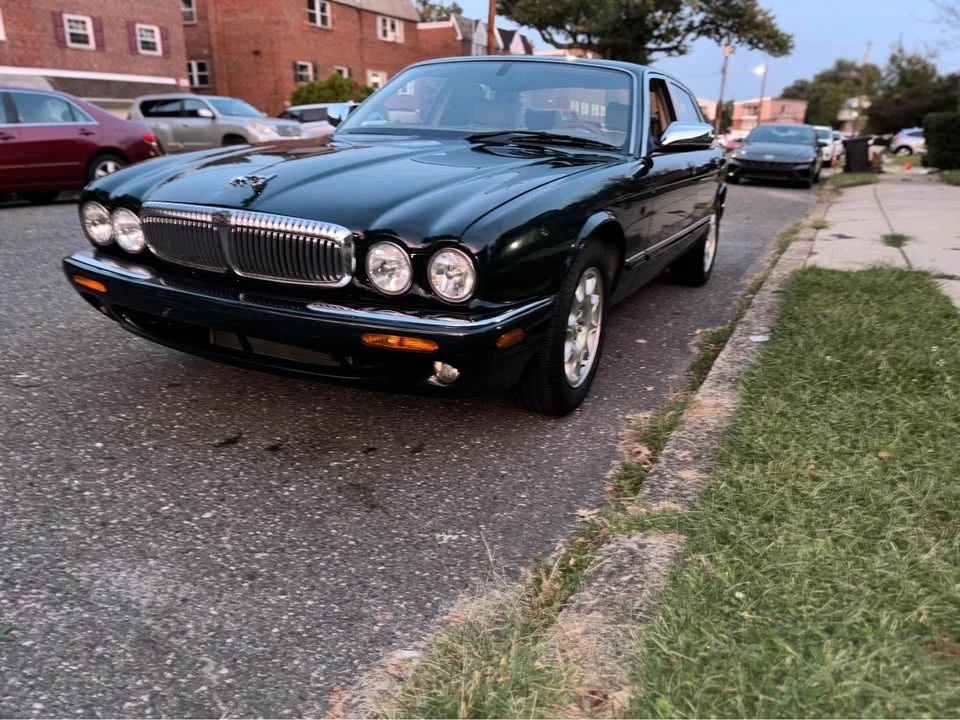 2003 Jaguar X308 XJ - Image 2 of 9