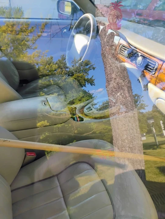 2003 Jaguar X308 XJ - Image 3 of 6