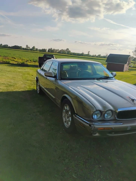 2003 Jaguar X308 XJ - Image 2 of 6
