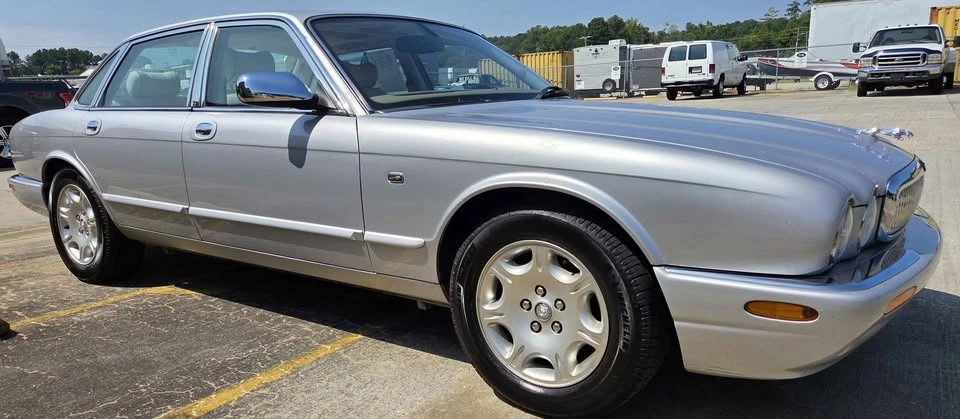 2003 Jaguar X308 XJ - Image 4 of 14