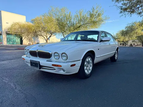 2003 Jaguar XJ XJ8 Sedan 4D