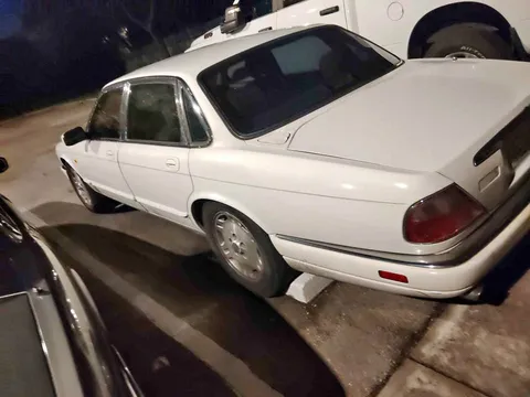 2003 Jaguar XJ XJR Sedan 4D