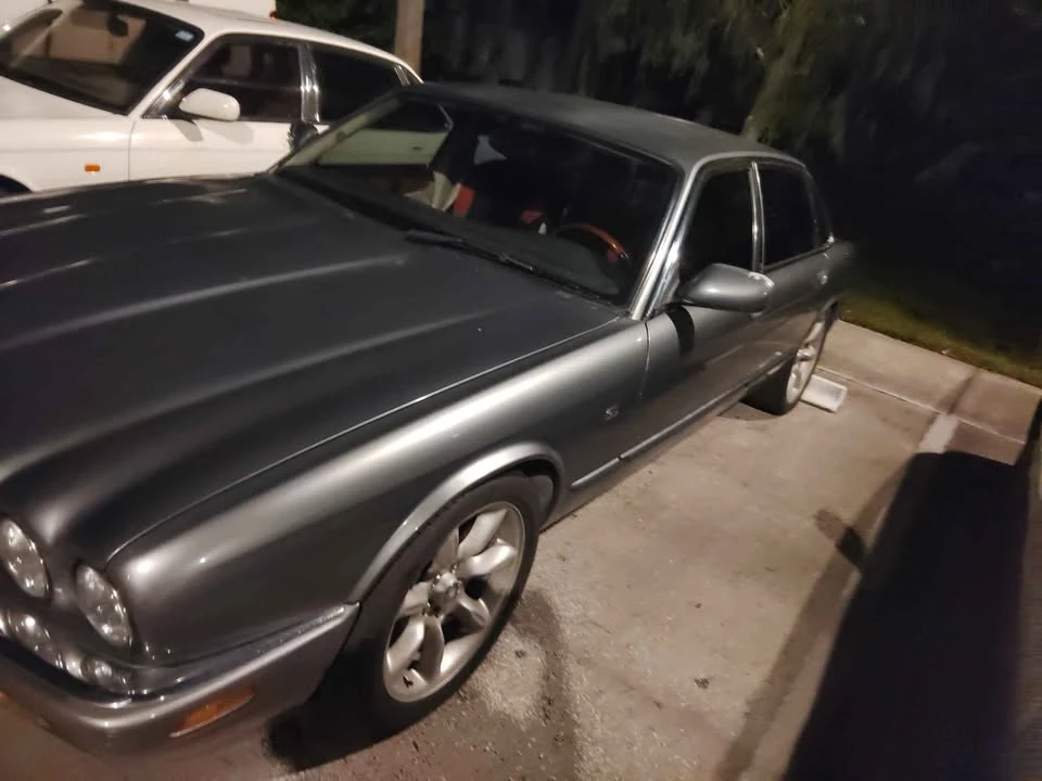 2003 Jaguar X308 XJR - Image 3 of 8