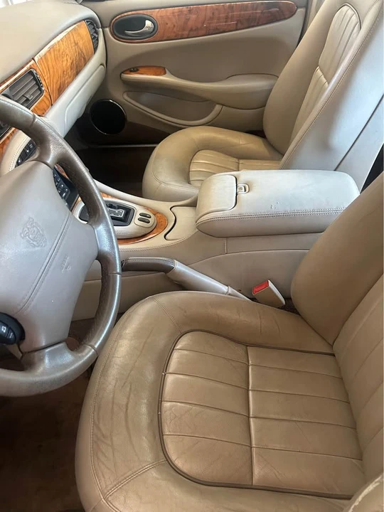 2003 Jaguar X308 XJ - Image 6 of 11