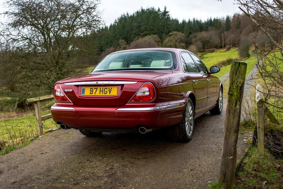 2003 Jaguar X308 XJ - Image 10 of 30