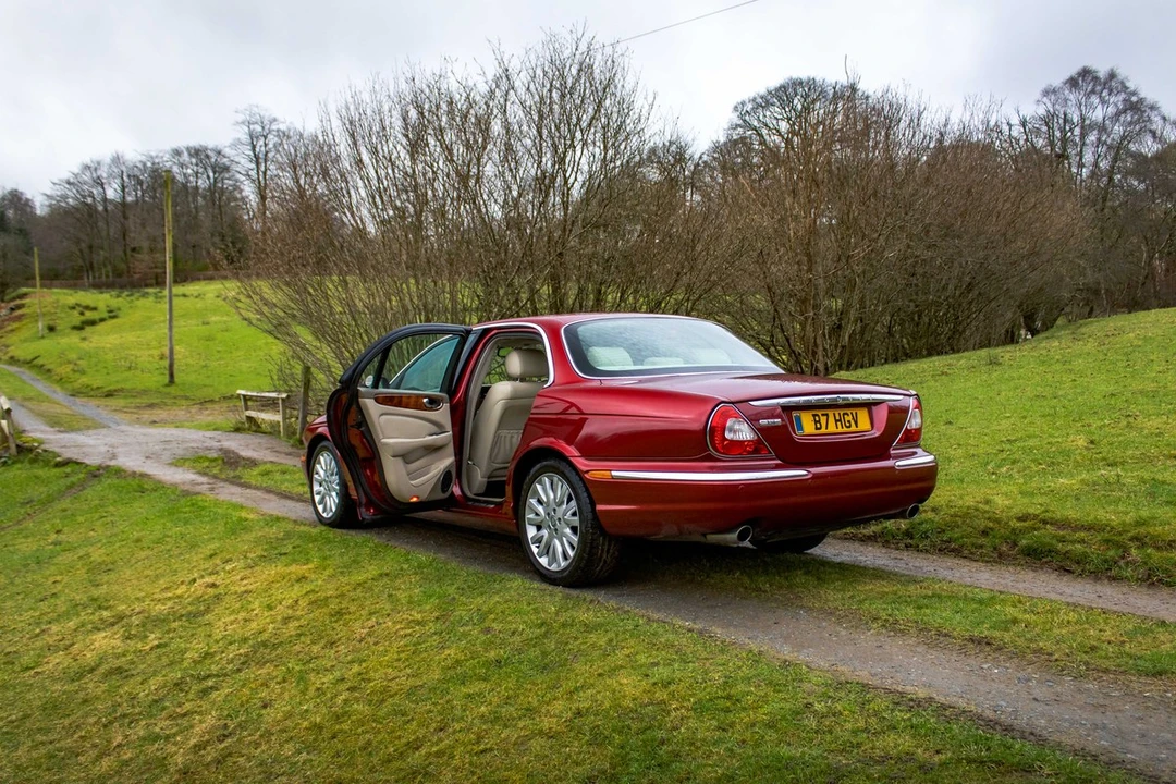 2003 Jaguar X308 XJ - Image 13 of 30