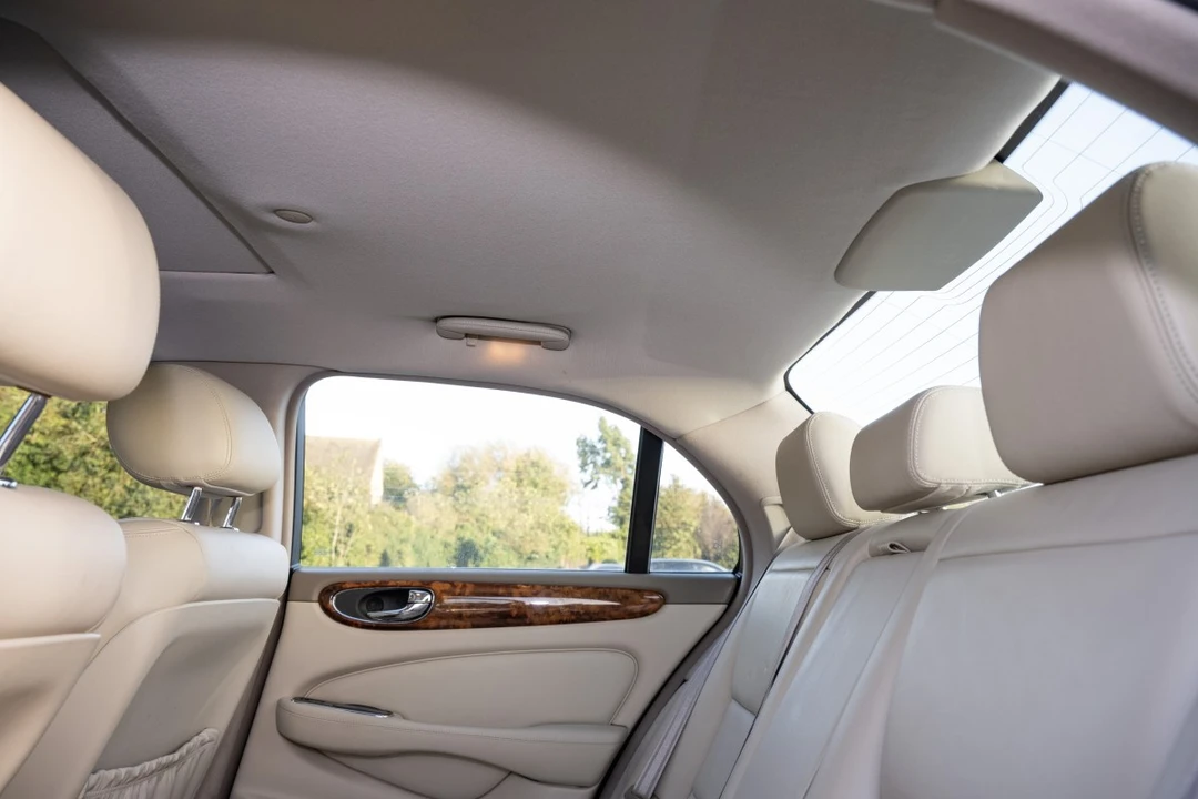 2003 Jaguar X308 XJ - Image 21 of 30