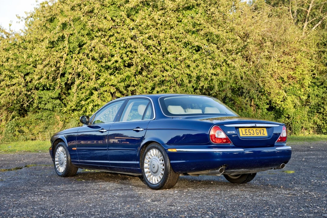 2003 Jaguar X308 XJ - Image 7 of 30