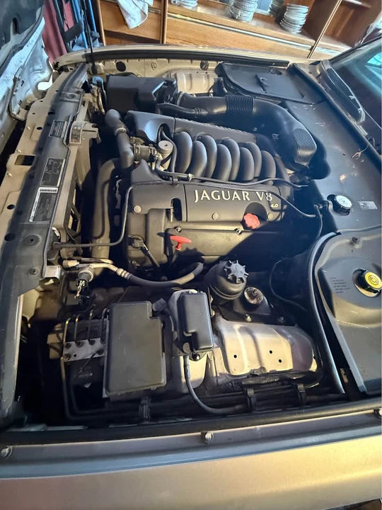 2003 Jaguar X308 XJ - Image 3 of 8