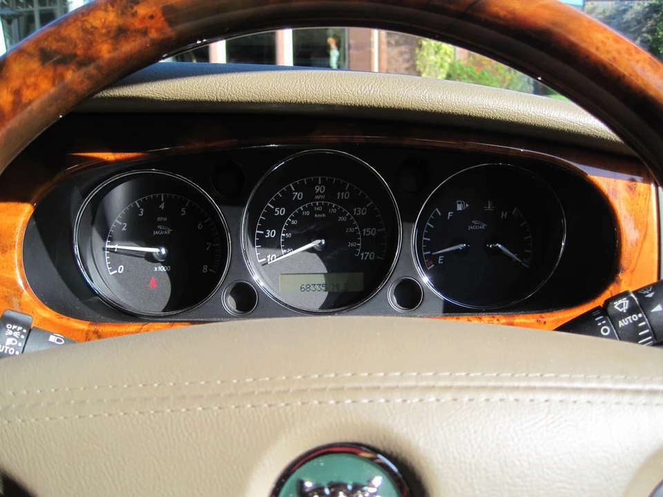 2003 Jaguar X308 XJ - Image 29 of 30