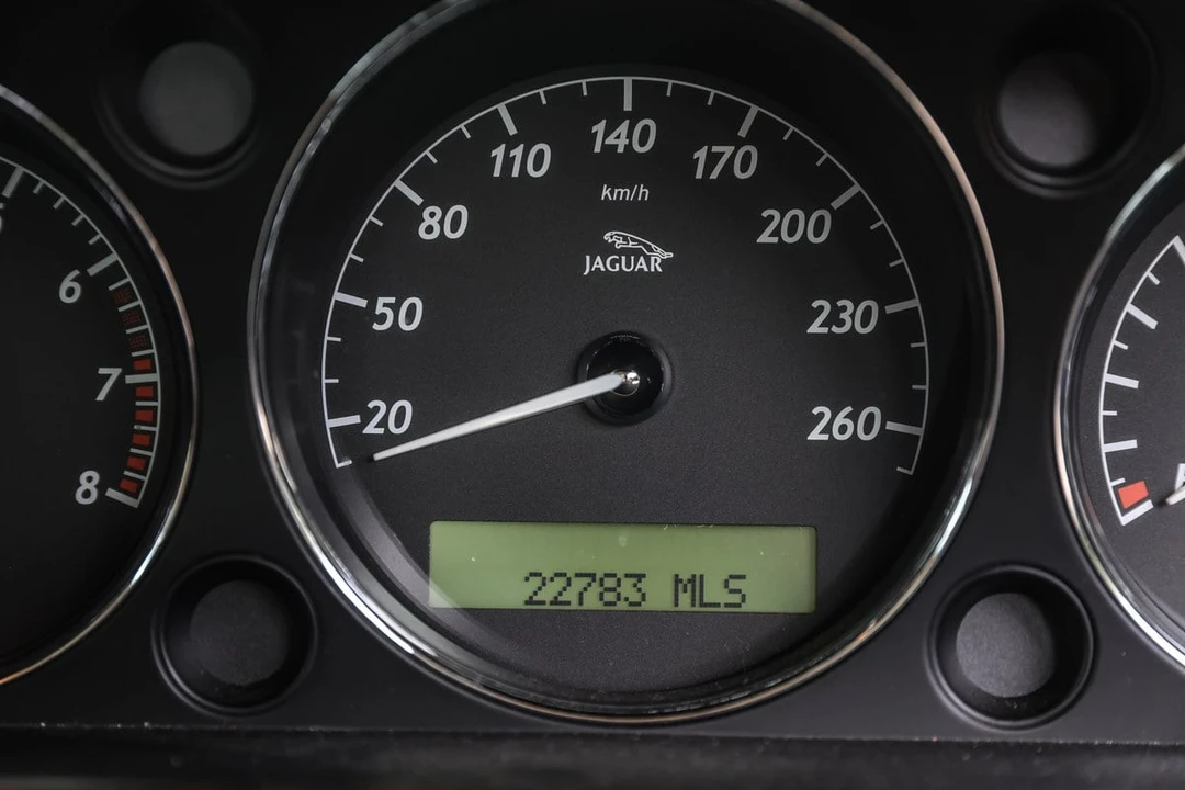 2003 Jaguar X308 XJ - Image 25 of 30