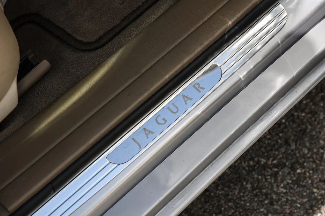 2003 Jaguar X308 XJ - Image 27 of 30