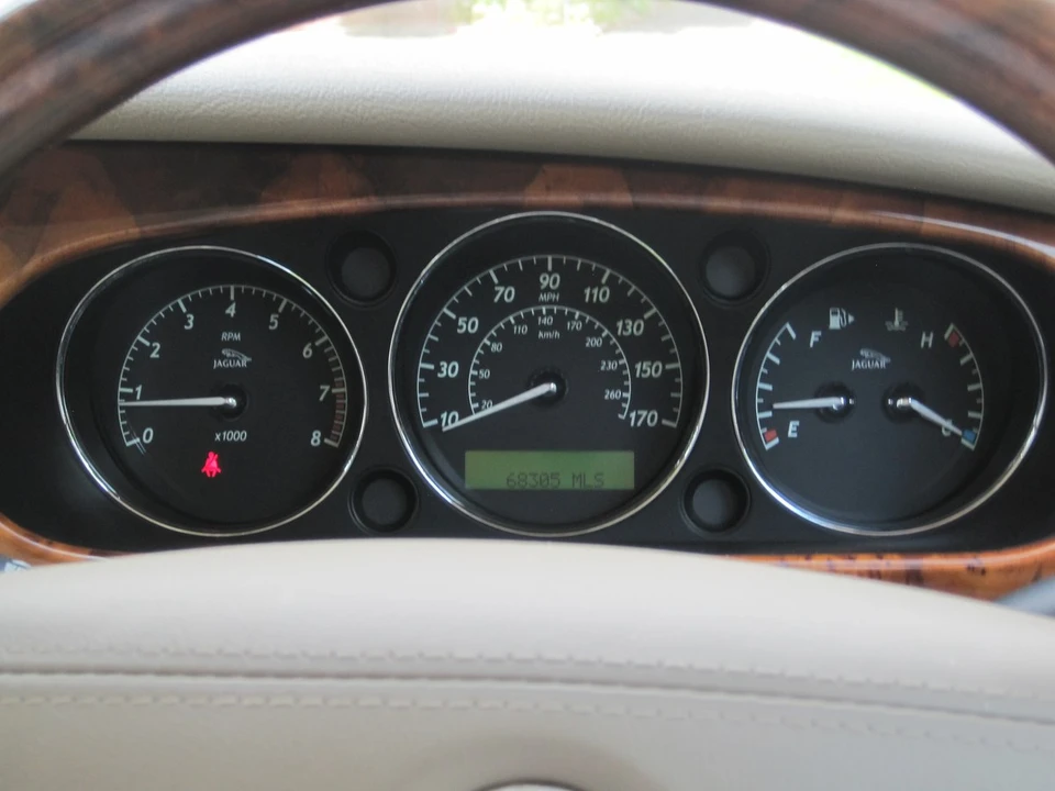 2003 Jaguar X308 XJ - Image 17 of 30