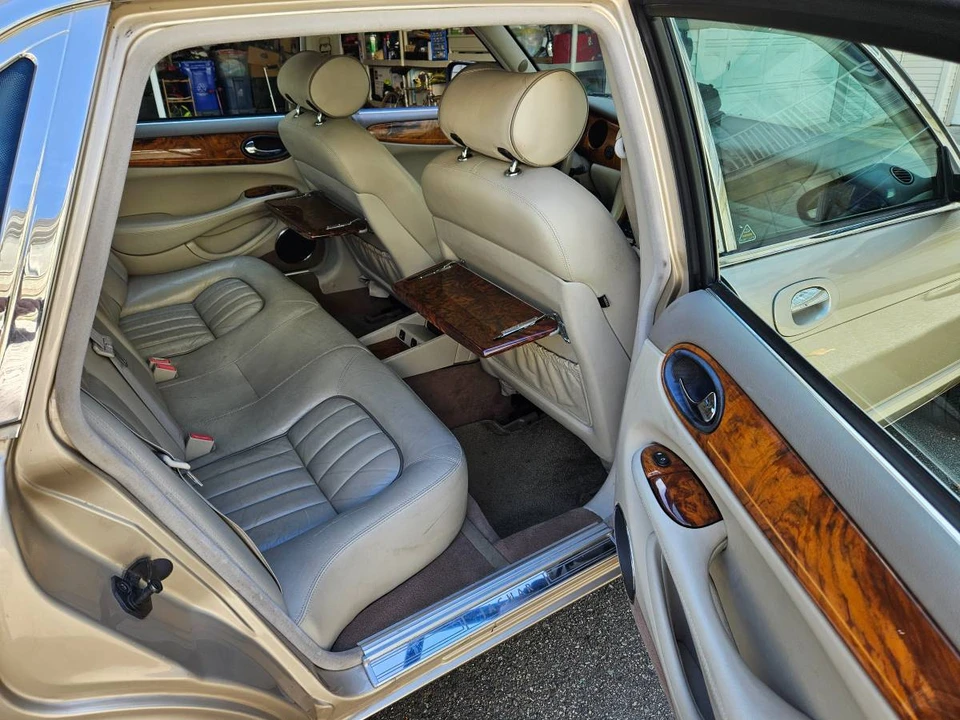 2003 Jaguar X308 XJ - Image 7 of 9