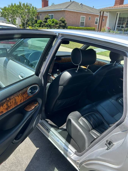 2003 Jaguar X308 XJ - Image 14 of 17