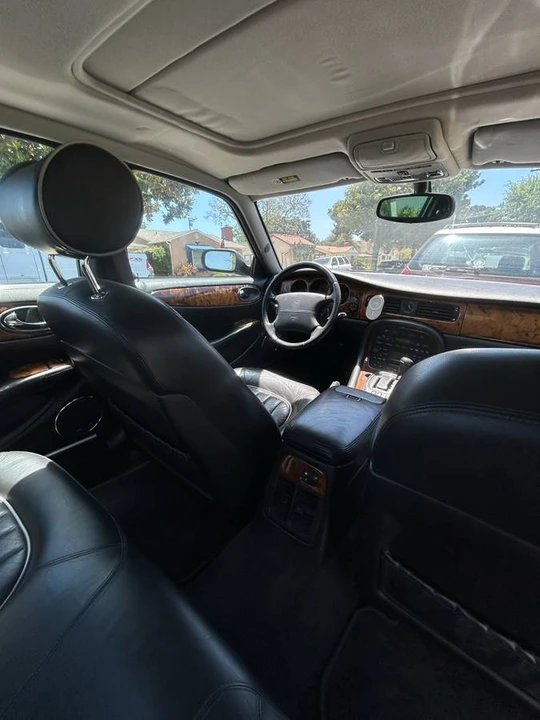 2003 Jaguar X308 XJ - Image 12 of 17