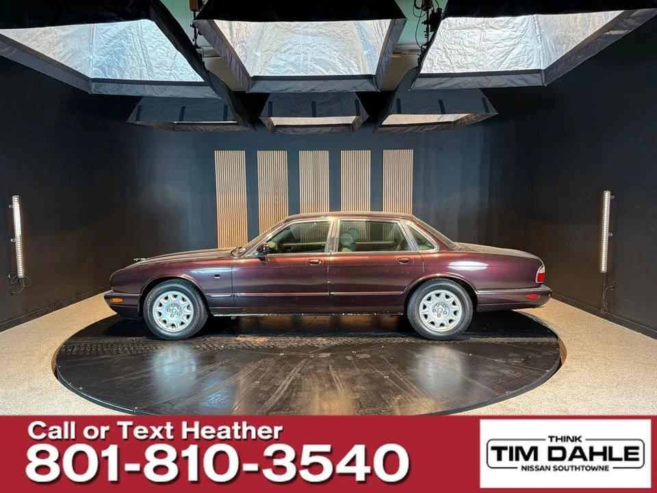 2003 Jaguar X308 XJ - Image 2 of 8