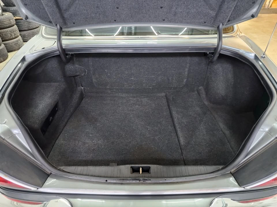 2003 Jaguar X308 XJ - Image 15 of 15