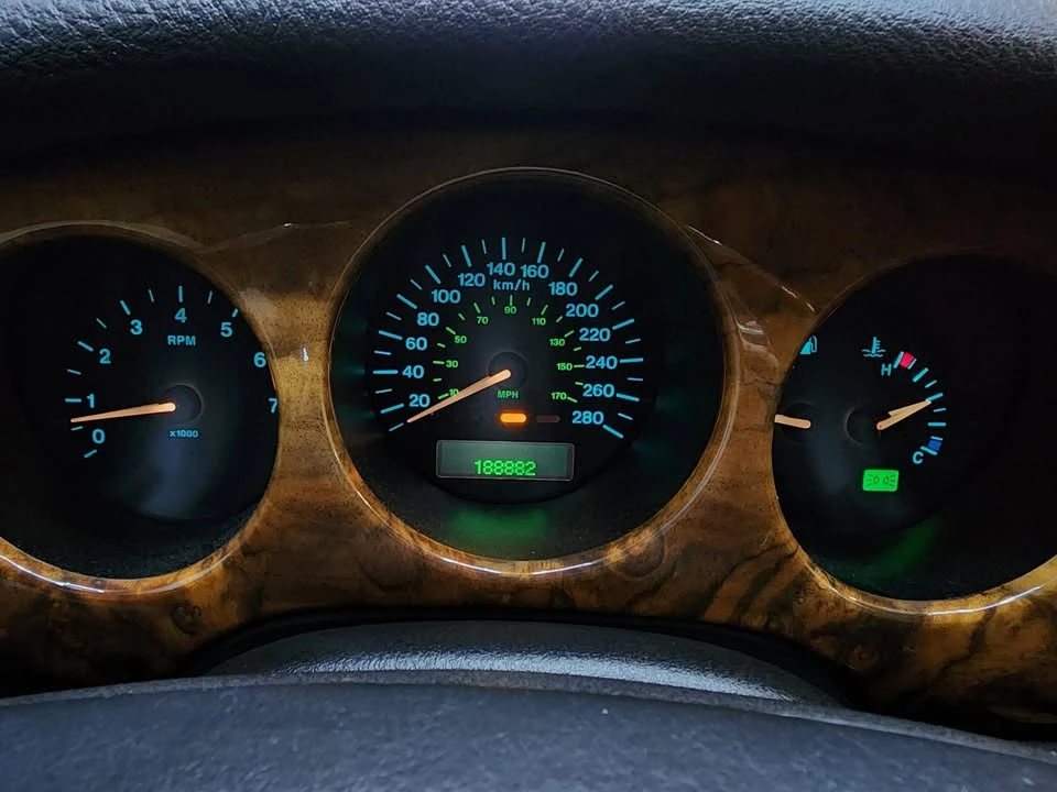 2003 Jaguar X308 XJ - Image 10 of 15