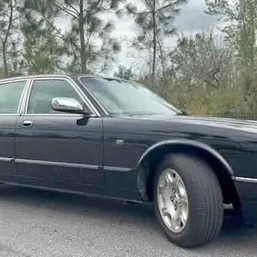 2003 Jaguar XJ8