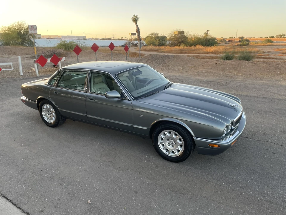 2003 Jaguar X308 XJ - Image 24 of 31