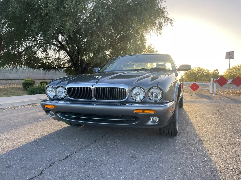2003 Jaguar X308 XJ - Image 4 of 31