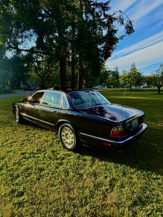 2003 Jaguar X308 XJ - Image 4 of 10