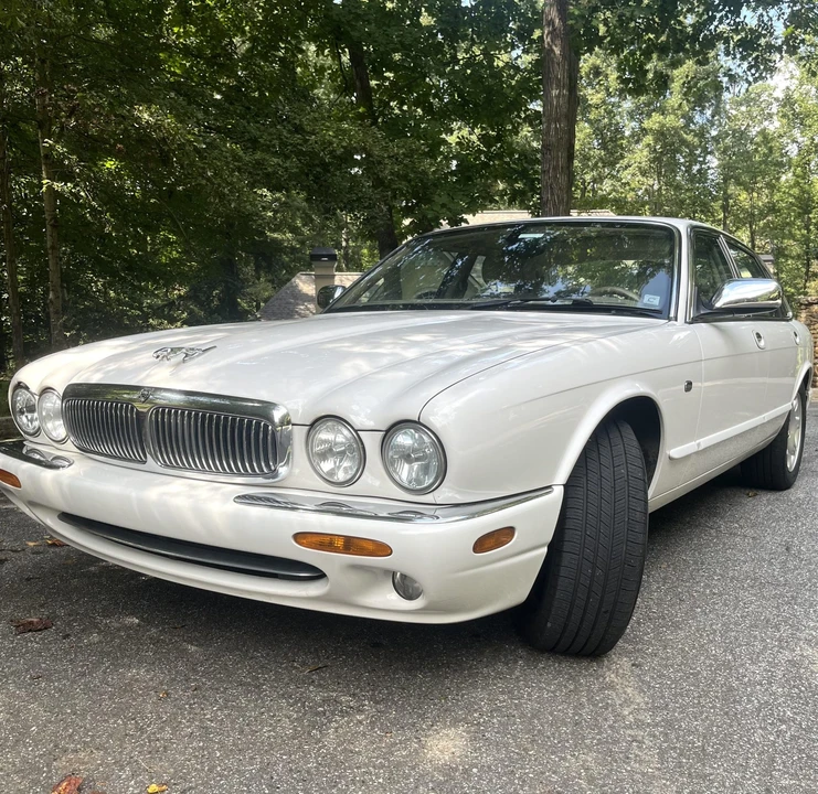 2003 Jaguar X308 XJ - Image 5 of 31