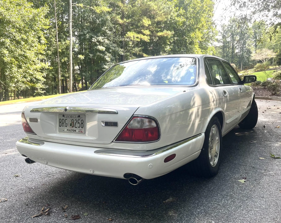 2003 Jaguar X308 XJ - Image 10 of 31