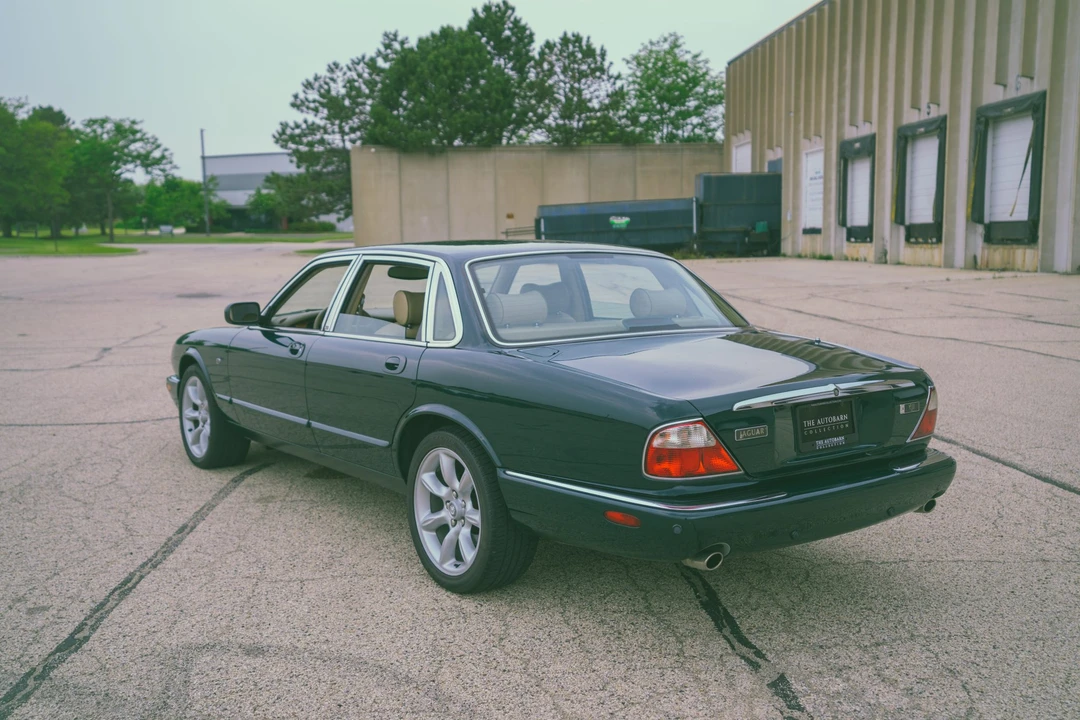 2003 Jaguar X308 XJ - Image 7 of 31