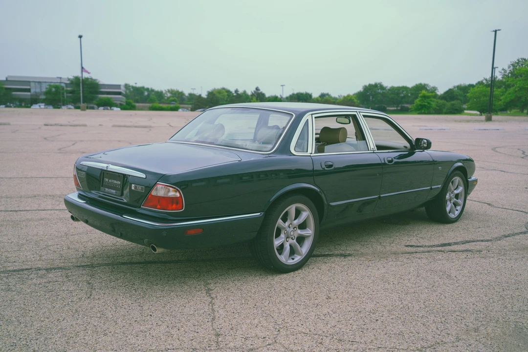 2003 Jaguar X308 XJ - Image 9 of 31