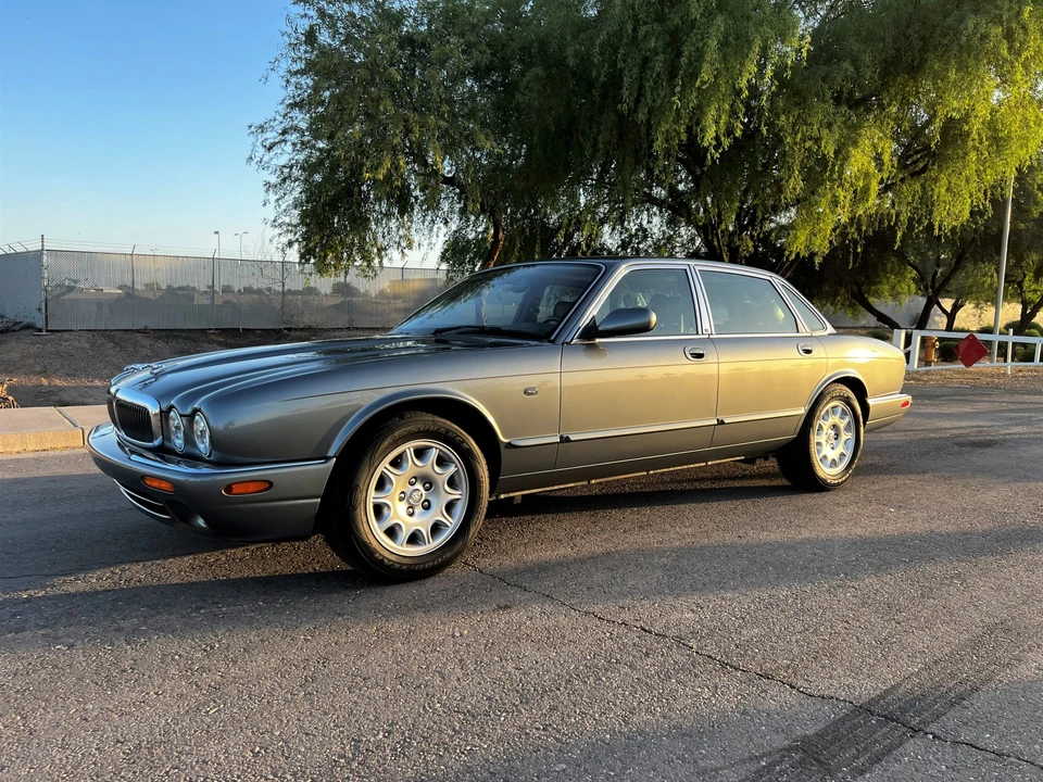 2003 Jaguar X308 XJ - Image 7 of 31