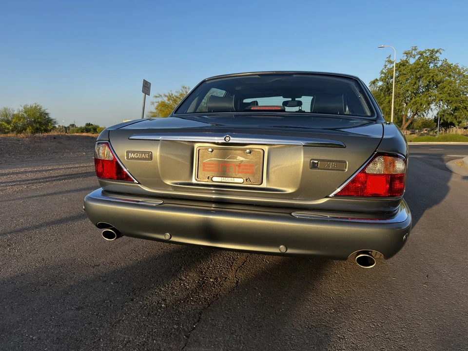 2003 Jaguar X308 XJ - Image 16 of 31