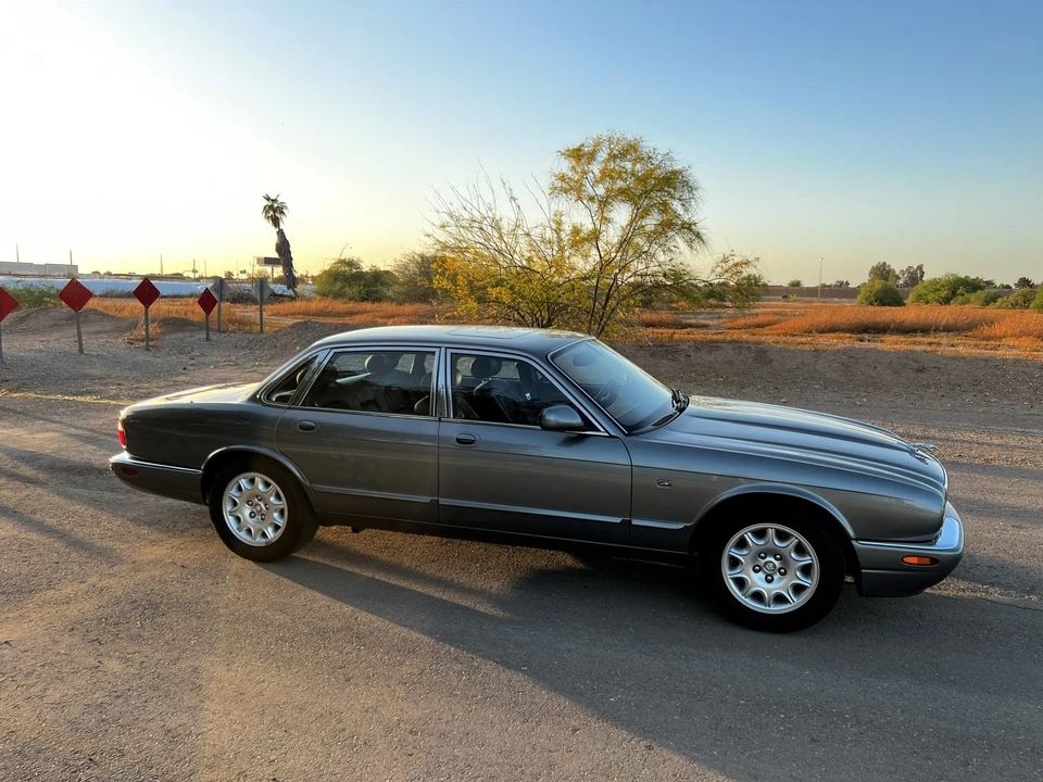 2003 Jaguar X308 XJ - Image 25 of 31